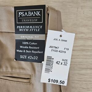 NWT Jos. A. Bank Cotton Traveler Pants Khaki Wrinkle Resistant Size 42x32
